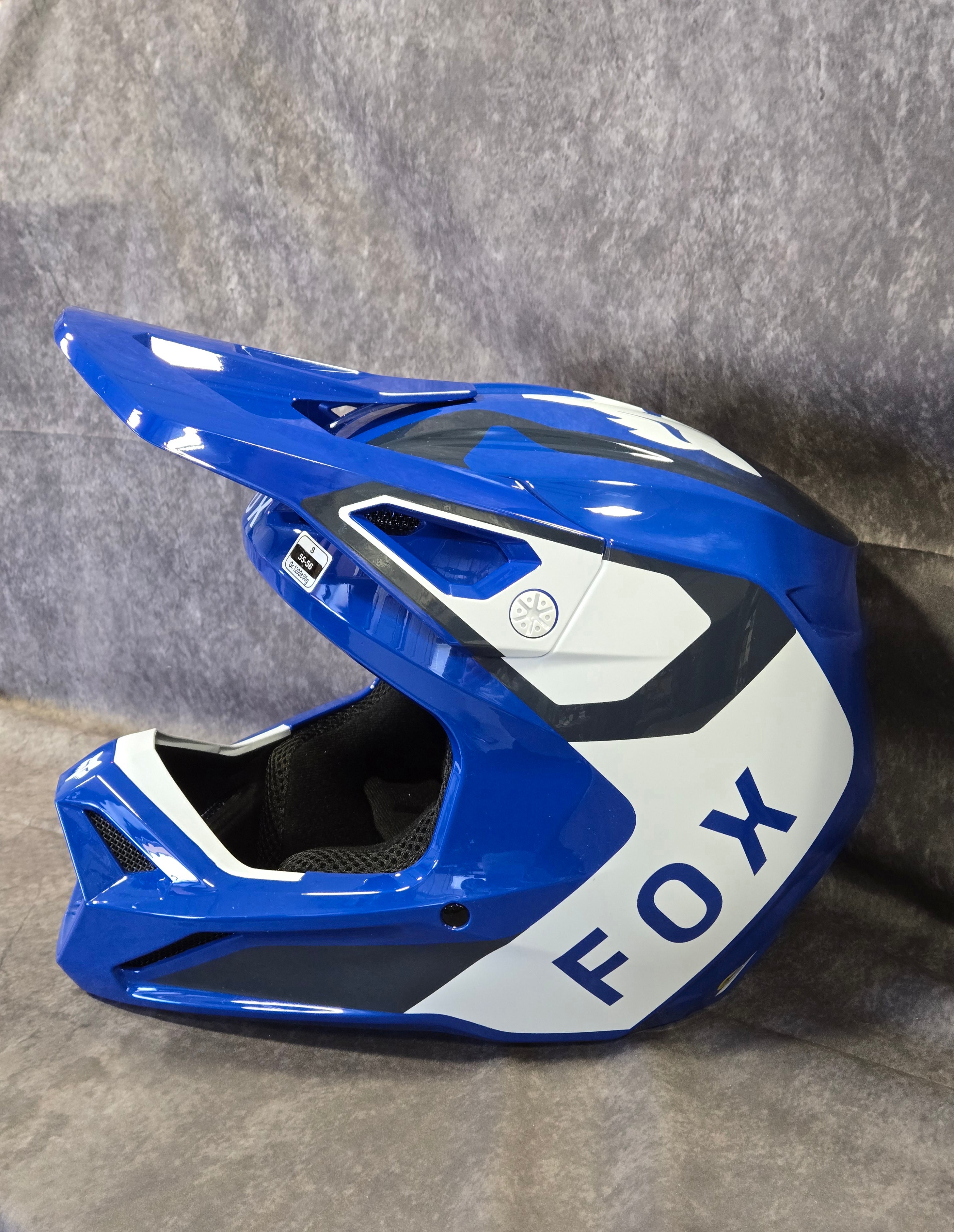 V1 LEAN HELMET [BLU]